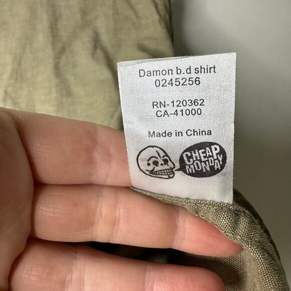 Cheap Monday Damon Shirt Men's‎ XL Button Up Olive Green Cotton Grunge Skater - Picture 6 of 6